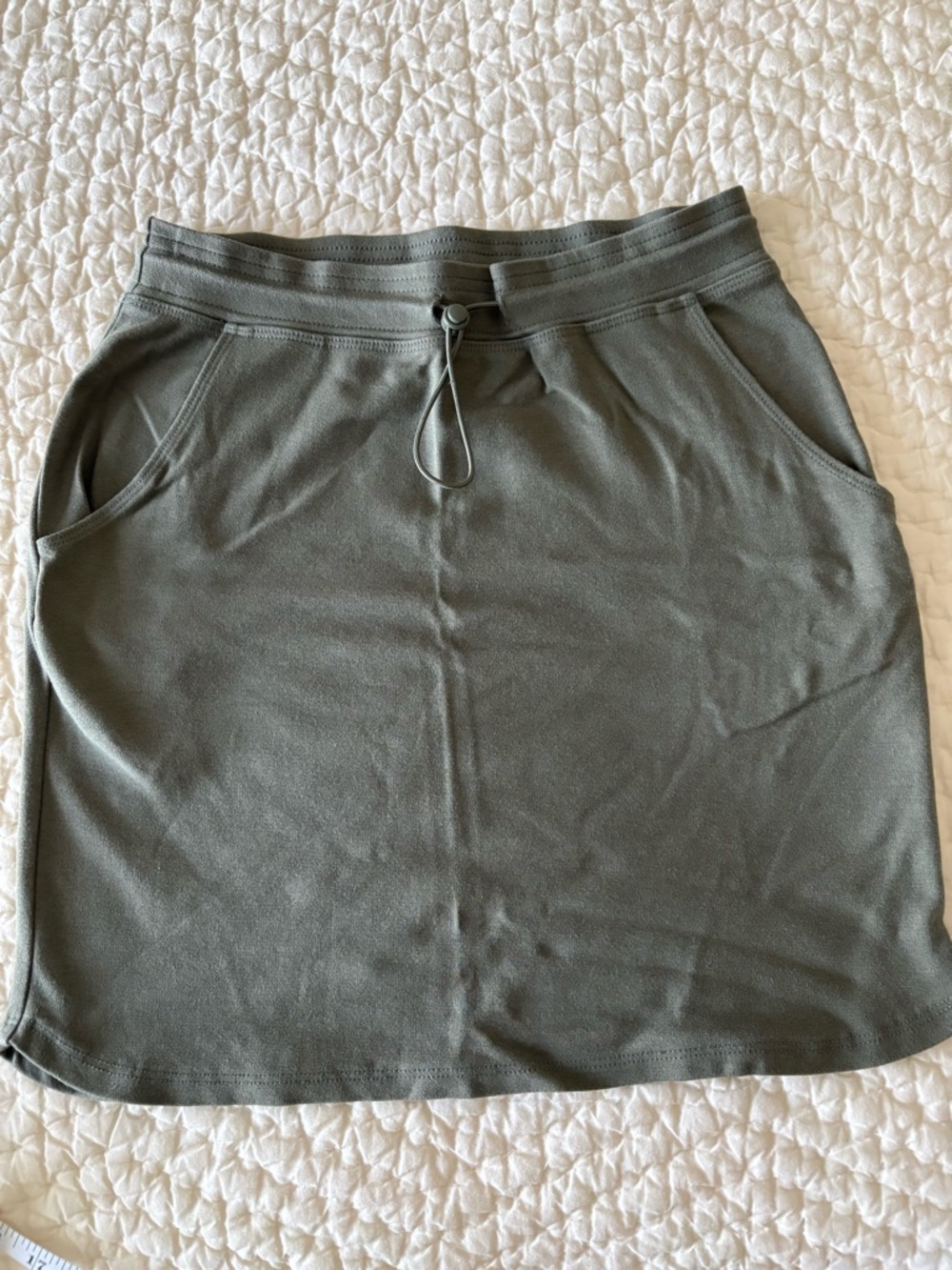 Sundry for Evereve army green skirt